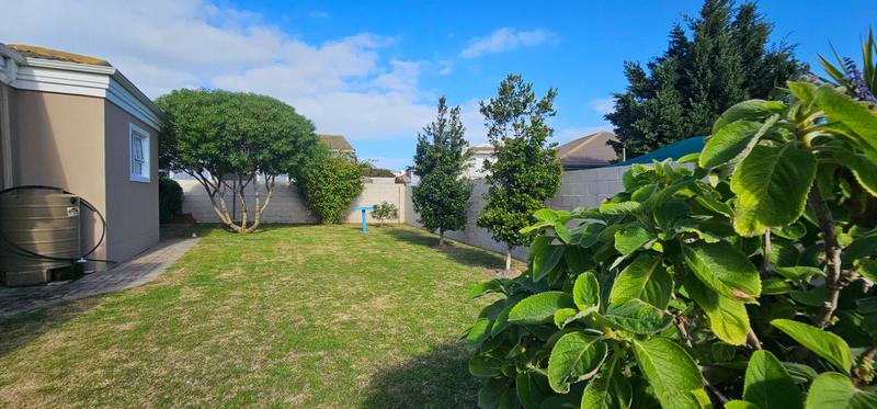 3 Bedroom Property for Sale in Country Club Western Cape